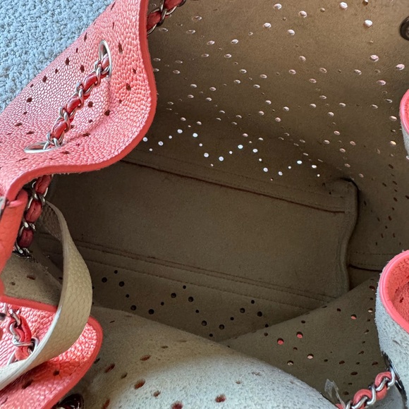 Chanel Pink Perforated Leather Shoulder Bag - Picture 11 of 12